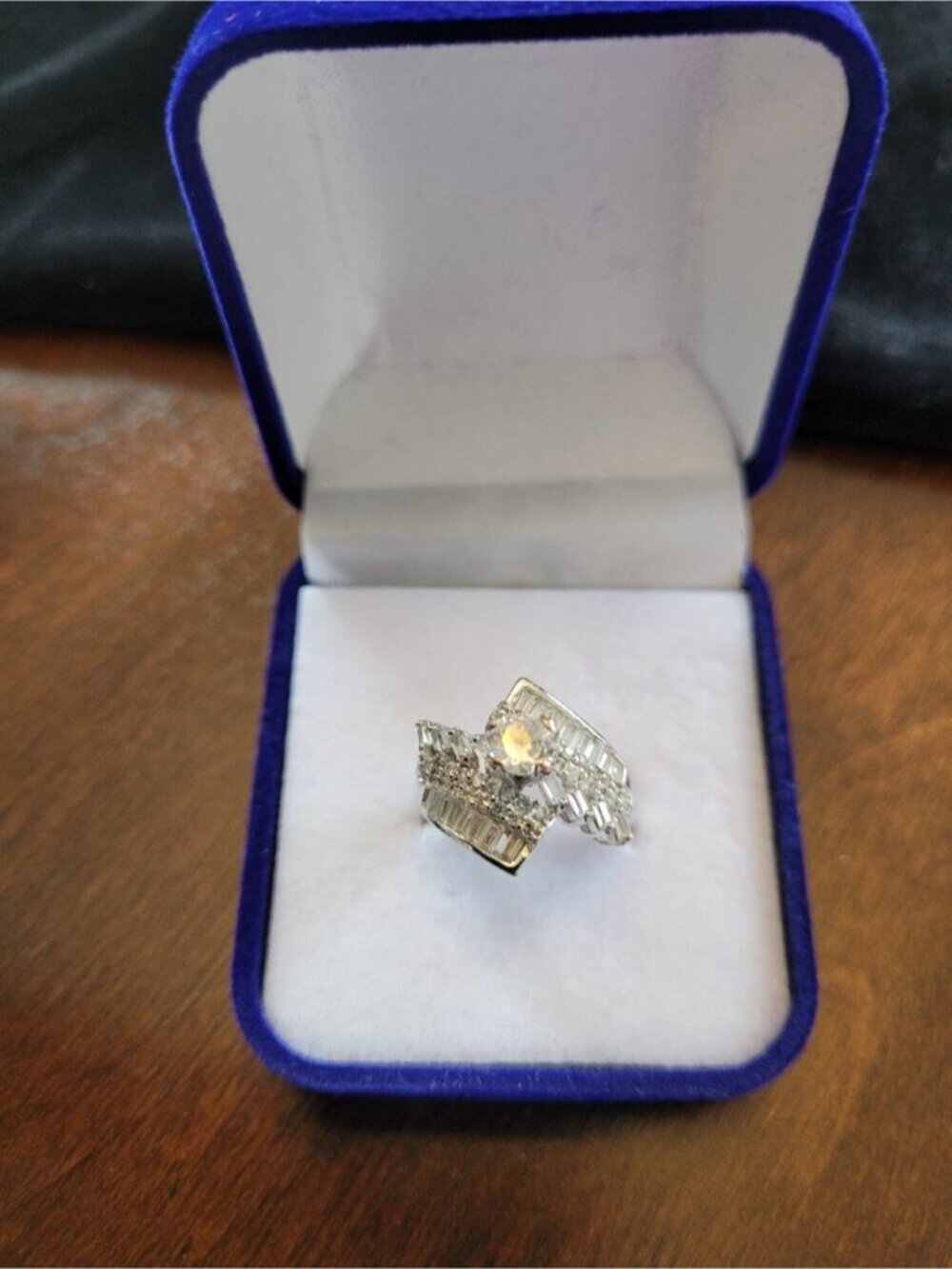 Vintage Silver-toned Faux Diamonds Cocktail Ring